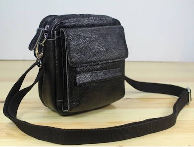 SLING BAG PRIA
TIPE 3