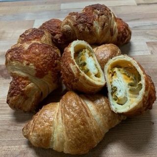 Jalapeno Cheddar Croissant (4pc)