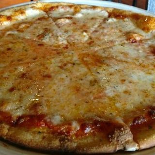 Pizza de Queso / Cheese Pizza