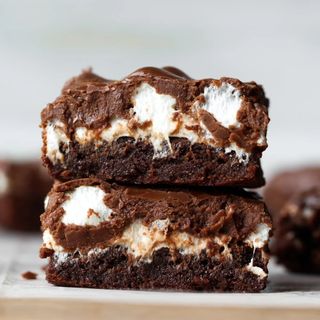 Marshmallow Brownie Cakesicle