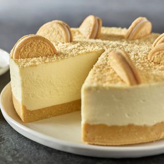 Golden Oreo Cheesecake Image