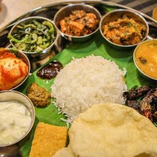 VEG MEALS - சைவ சாப்பாடு