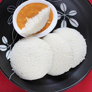 IDLI (3 NOS)