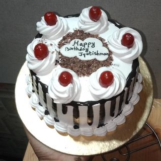 Classic black forest cake