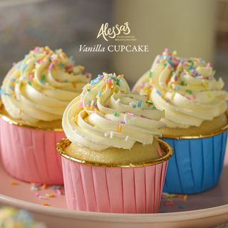 Vanilla Cupcake Box of 12