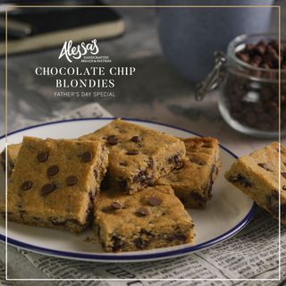 Chocolate Chip Blondies Box of 12