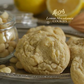 Lemon Macadamia Cookies Box of 20