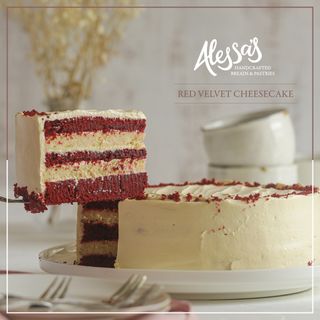 Red Velvet Cheesecake