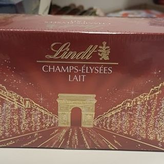 Lindt Champs Elysées lait carré