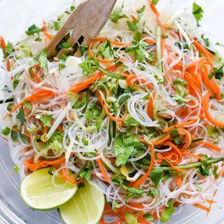 Vietnamese Rice Noodle Salad🌱