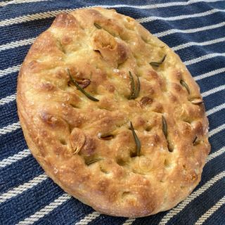 Focaccia (500g) Confit garlic and Rosemary