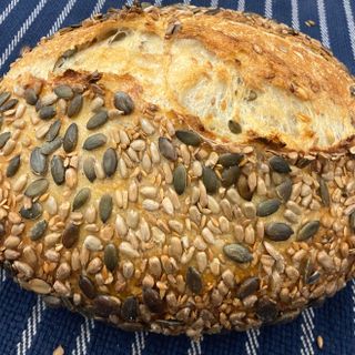 Seeded sourdough (1000g)