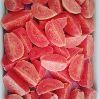 Jambu Merah Kupas Frozen 500gr