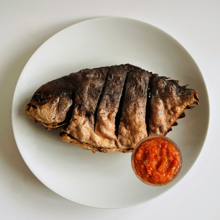 Fried Pompano Fish (Ikan Goreng Kuning)