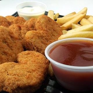 Mix Platter: Nugget, Kentang, Sempol