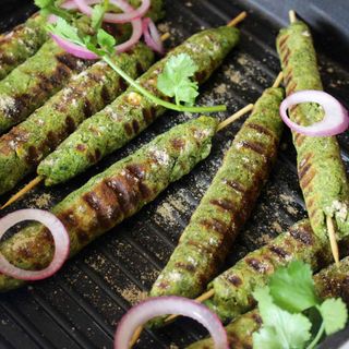 Hariyali Seekh Kebab | हरियाली सीक कबाब