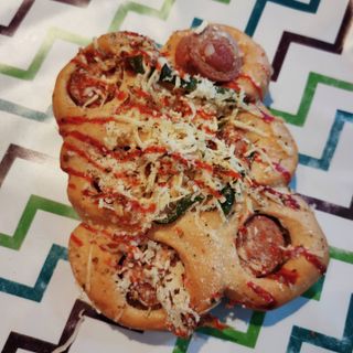 Sausage Pizza Bun