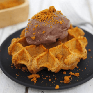 Biscoff Jaggery Waffle