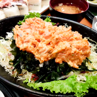 Spicy Salmon Salad スパイシー鮭サラダ